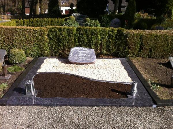 Zum Vergrößern bitte anklicken. Zum Vergrößern bitte anklicken.